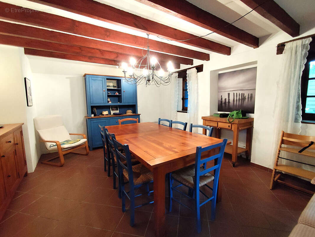 Maison à COMBRIT