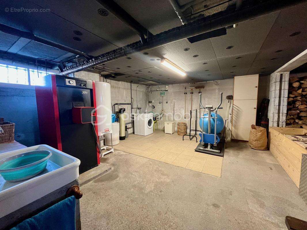 Maison à LA TOUR-DU-PIN