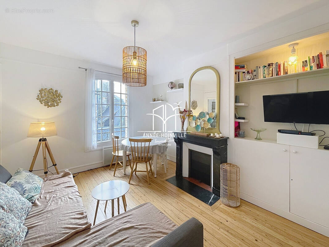 Appartement à TROUVILLE-SUR-MER