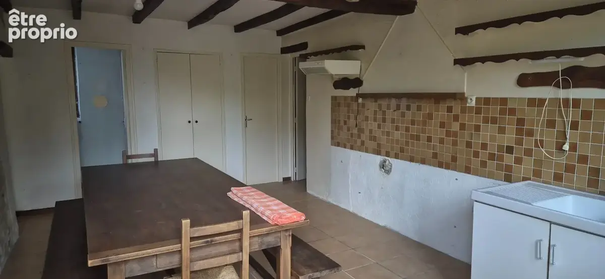 Corps de Ferme de 340 m2, avec plusieurs maisons indépendantes et 200 m2 de dépendances - photo 43