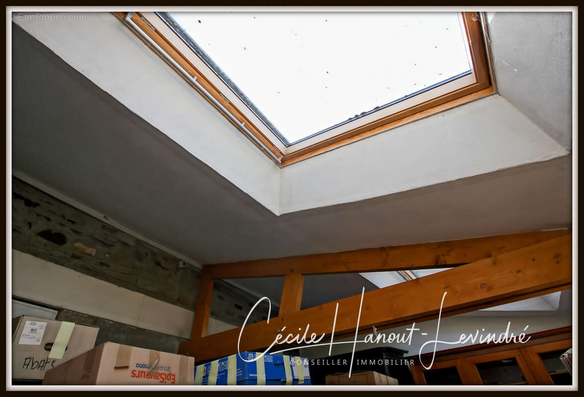PONTORSON. Proche supermarché - Maison 95 m2 . 3 chambres. Terrain: 210 m2 - photo 6