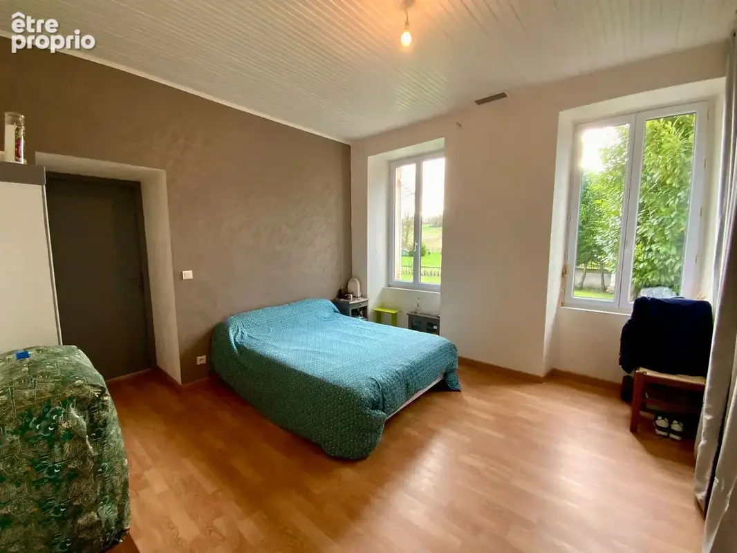 Belle longère proche Mirambeau + gîte indépendant. - photo 11