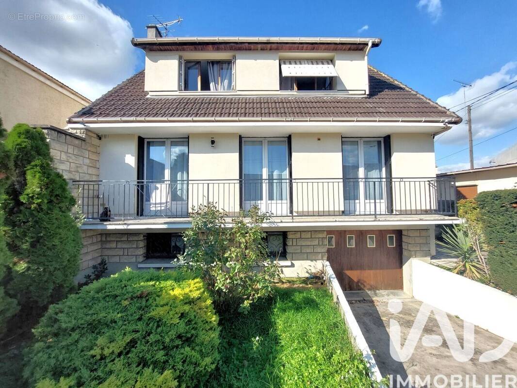 Photo 1 - Maison à TREMBLAY-EN-FRANCE