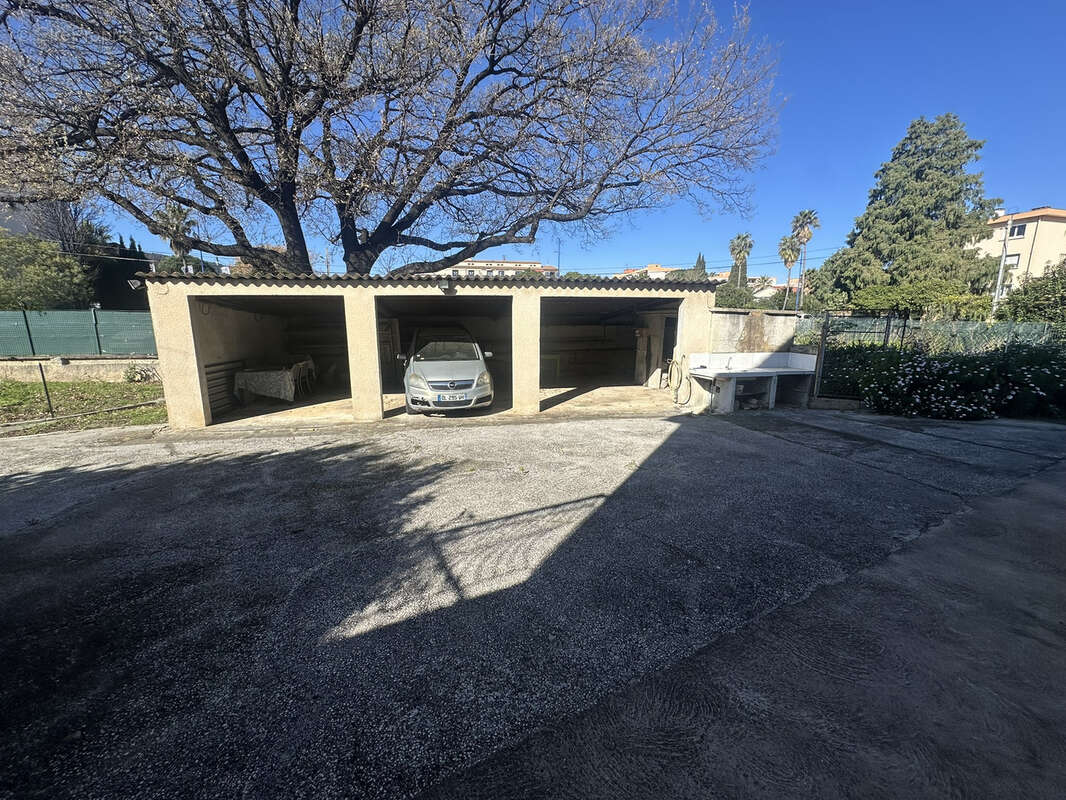Appartement à HYERES