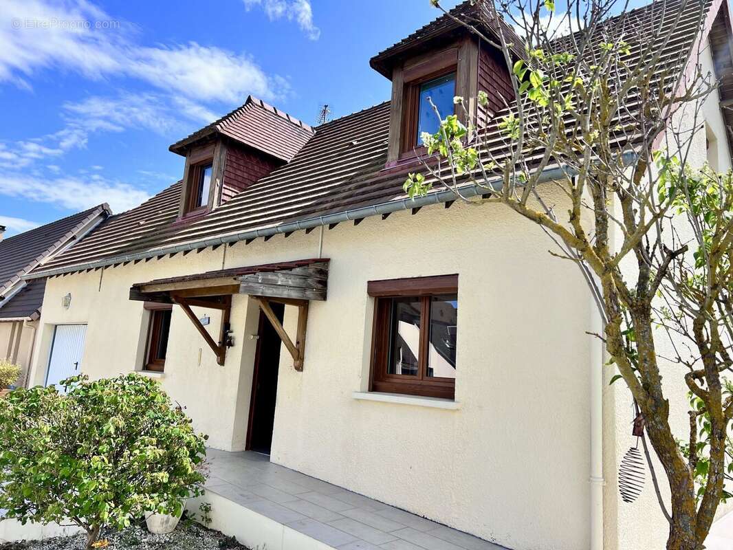 Maison à BLONVILLE-SUR-MER