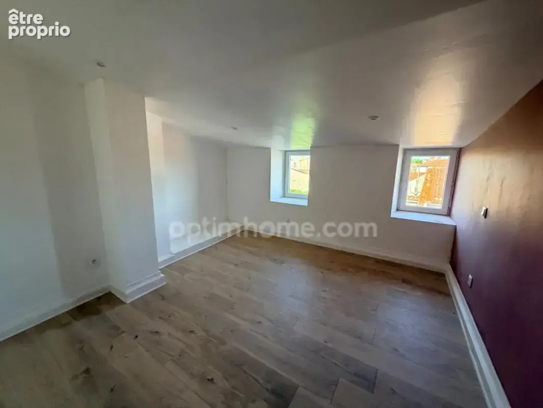 Immeuble de rapport clé en main en plein centre de marans  17230 - photo 3