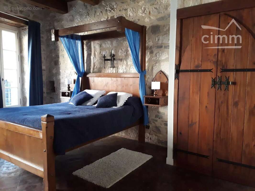 Maison à CORDES-SUR-CIEL