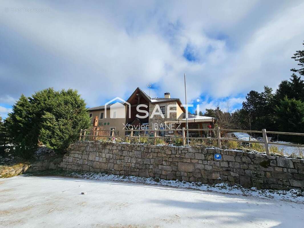 Photo 2 - Commerce à AUMONT-AUBRAC