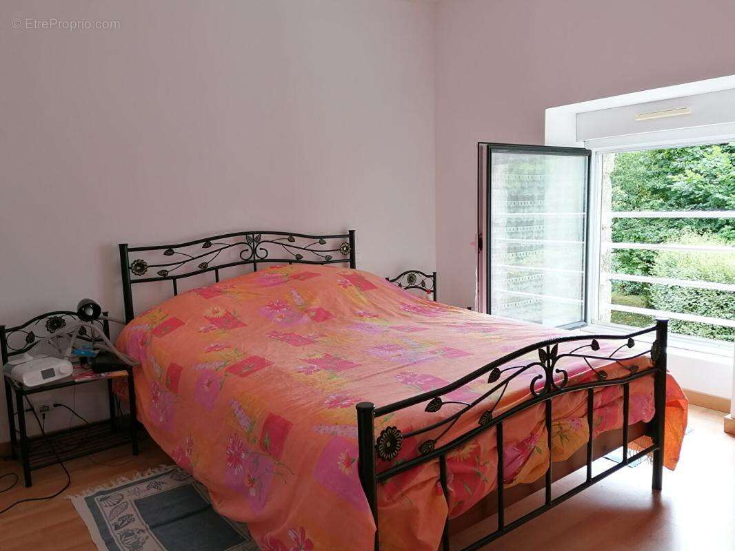 Maison à LOYAT