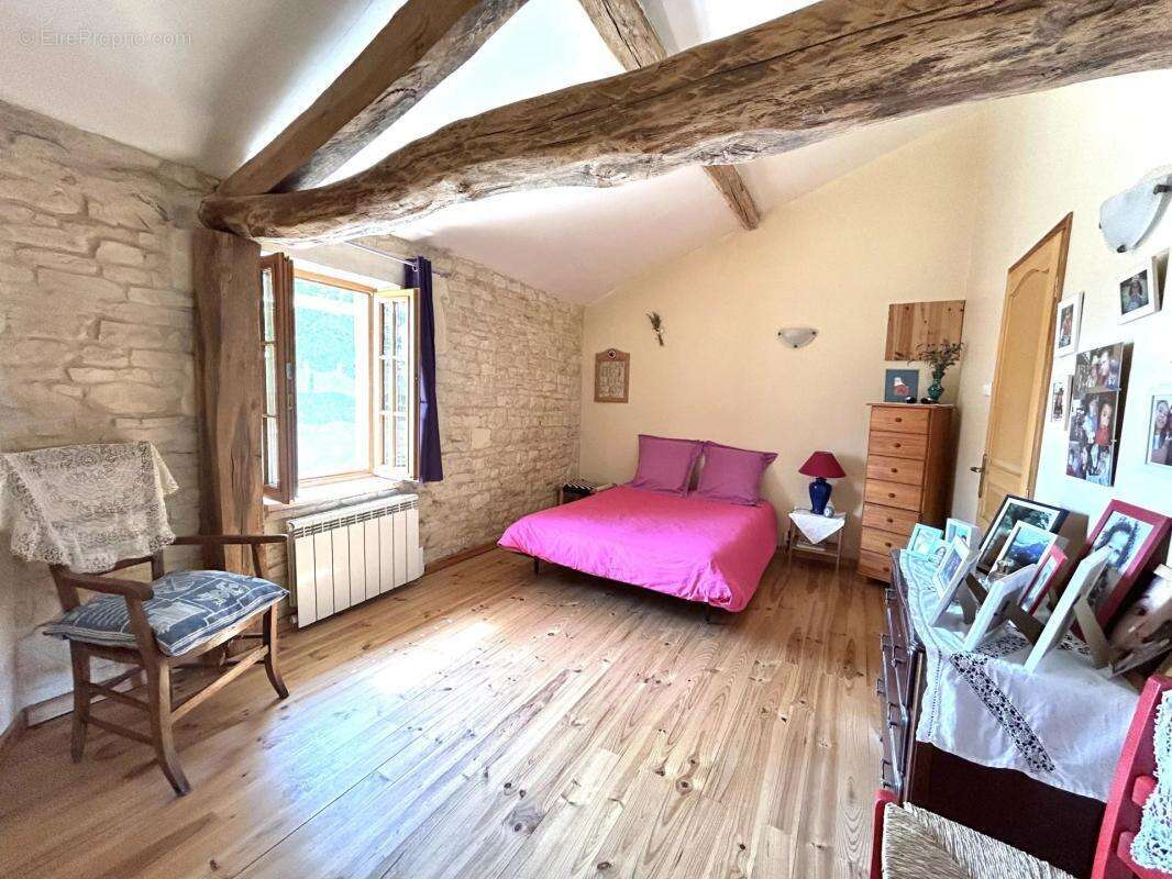 maison type longère en 2 parties avec gite ou autre activité - photo 18