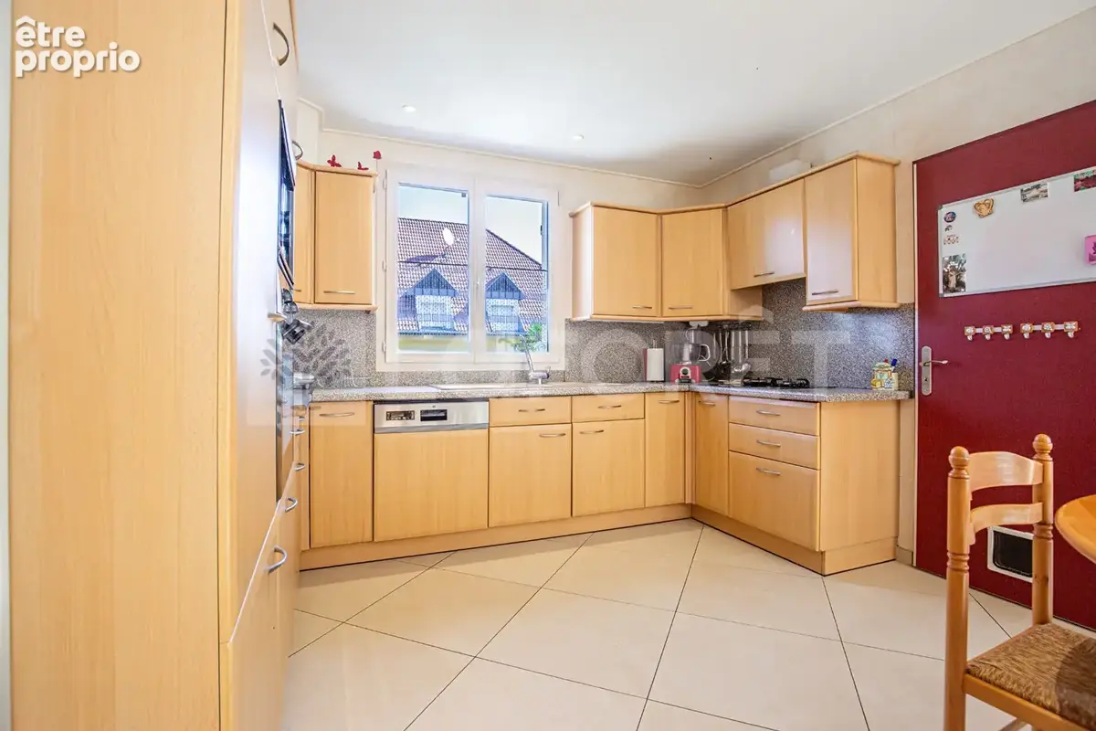 Agence immobiliere laforet - "musa" - annecy / vieugy - appartement t3 de 96,18m² - terrasse - jardins - garage - place de stati - photo 7