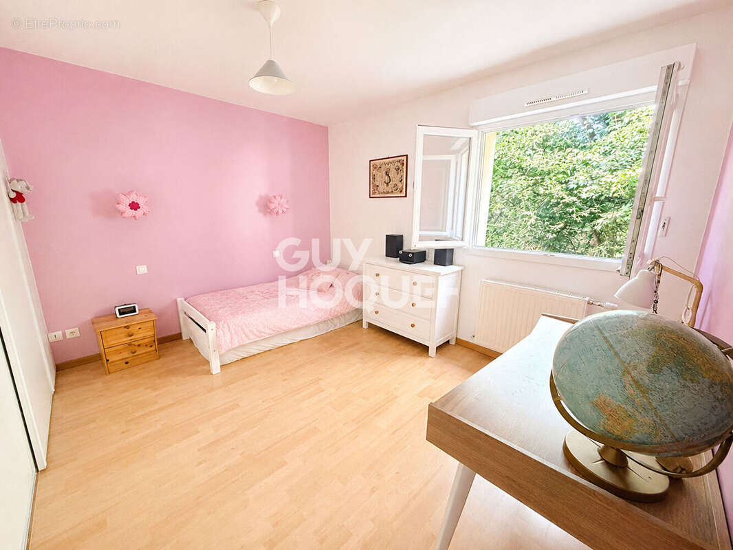 Maison 4 chambres garage piscine - photo 10