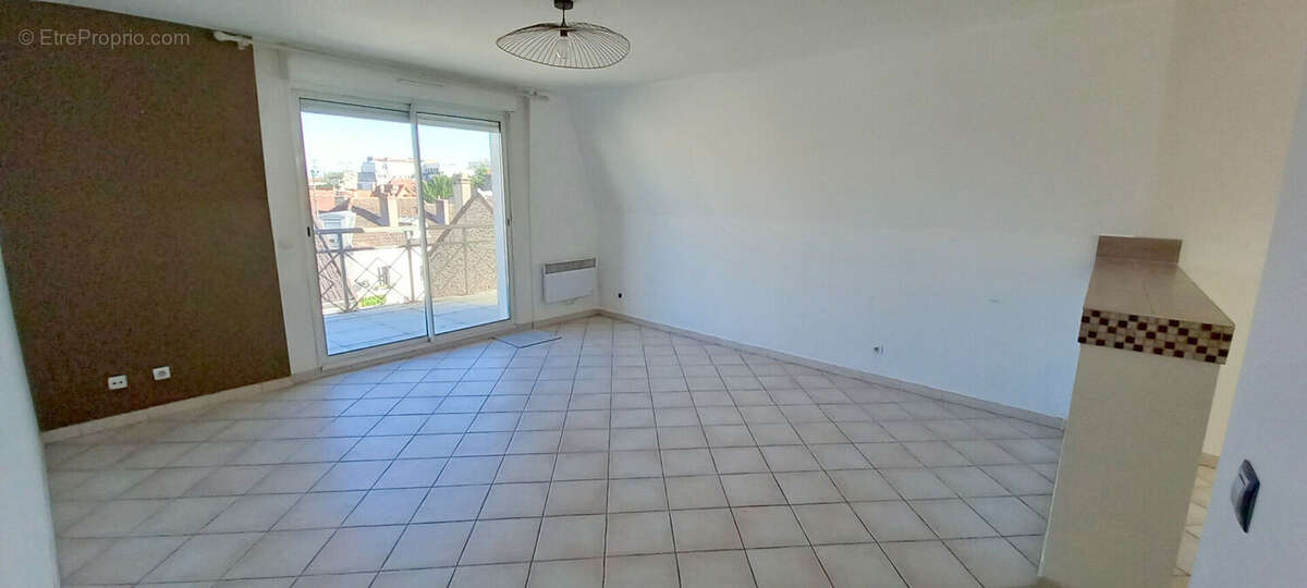 Appartement à BONDY