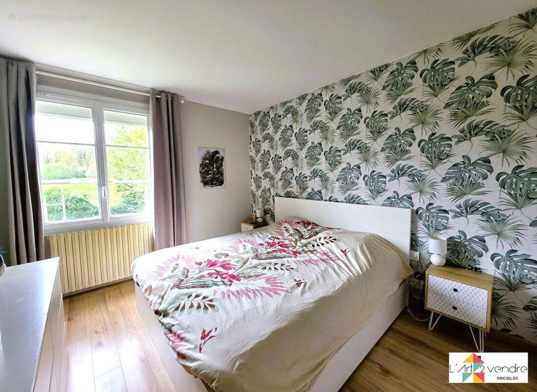 Maison à BREUIL-LE-VERT