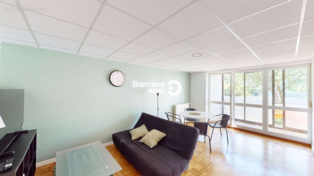 A vendre barraine immo appartement t3 bellevue proche tram et avec balcon - photo 2