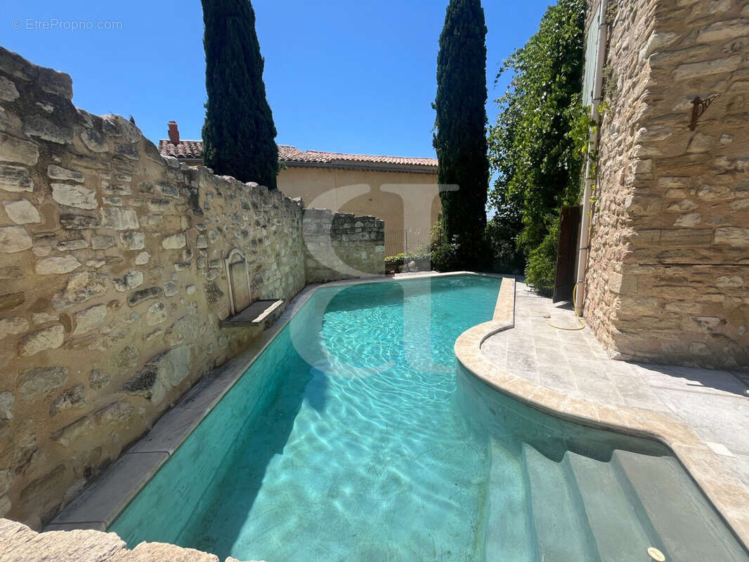 Maison à LE BARROUX