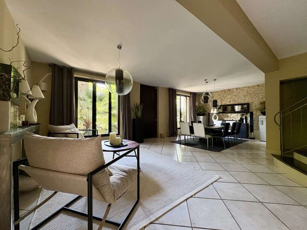 Maison à LE PLESSIS-TREVISE