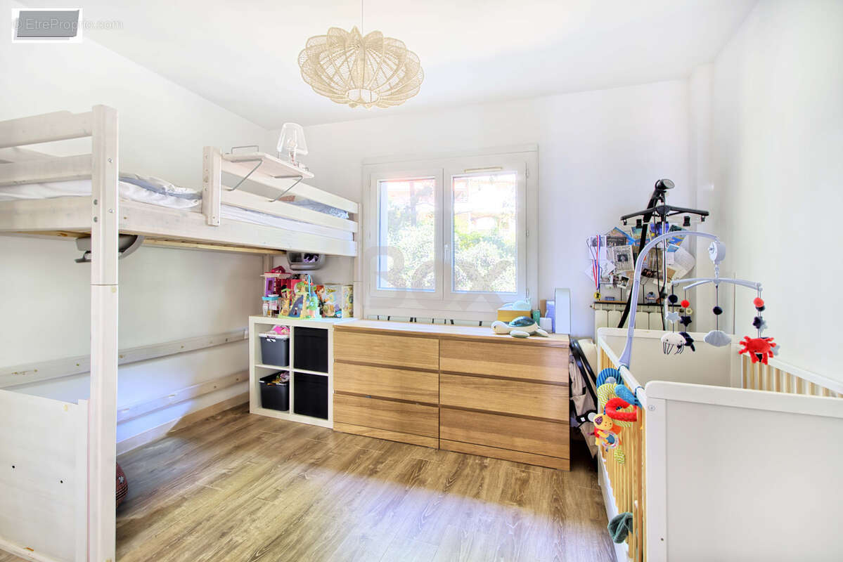 TOULON Bas Faron Appartement 2 chambres avec stationnement privatif - photo 10