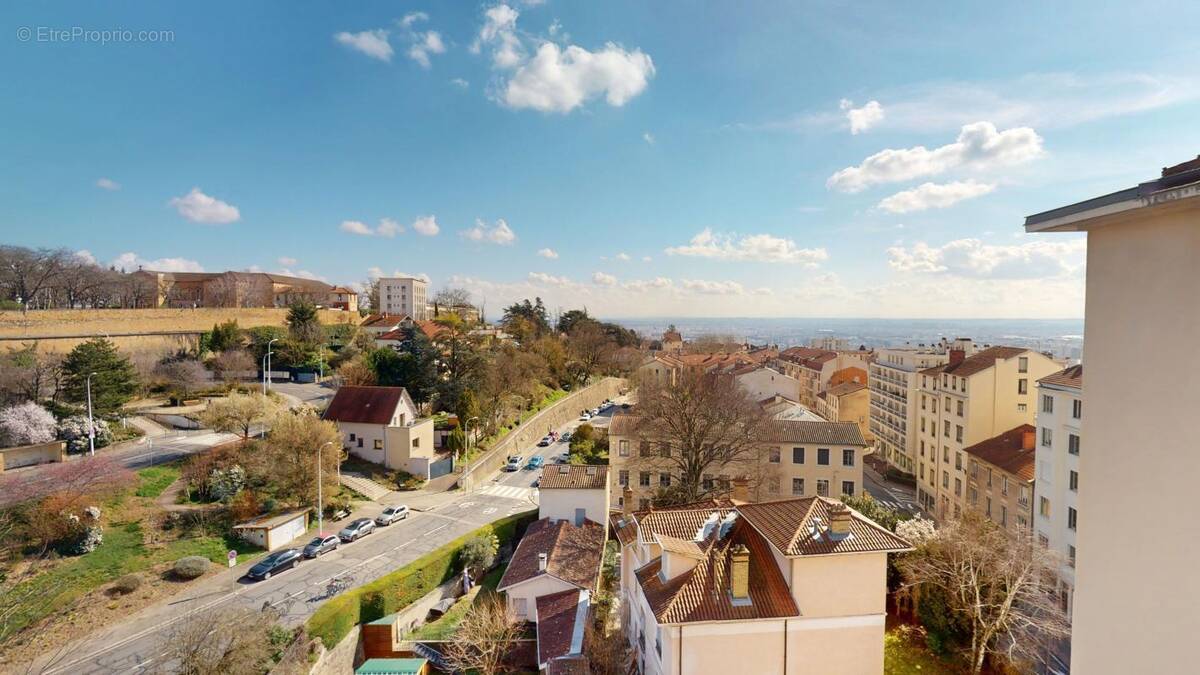 Appartement à LYON-5E