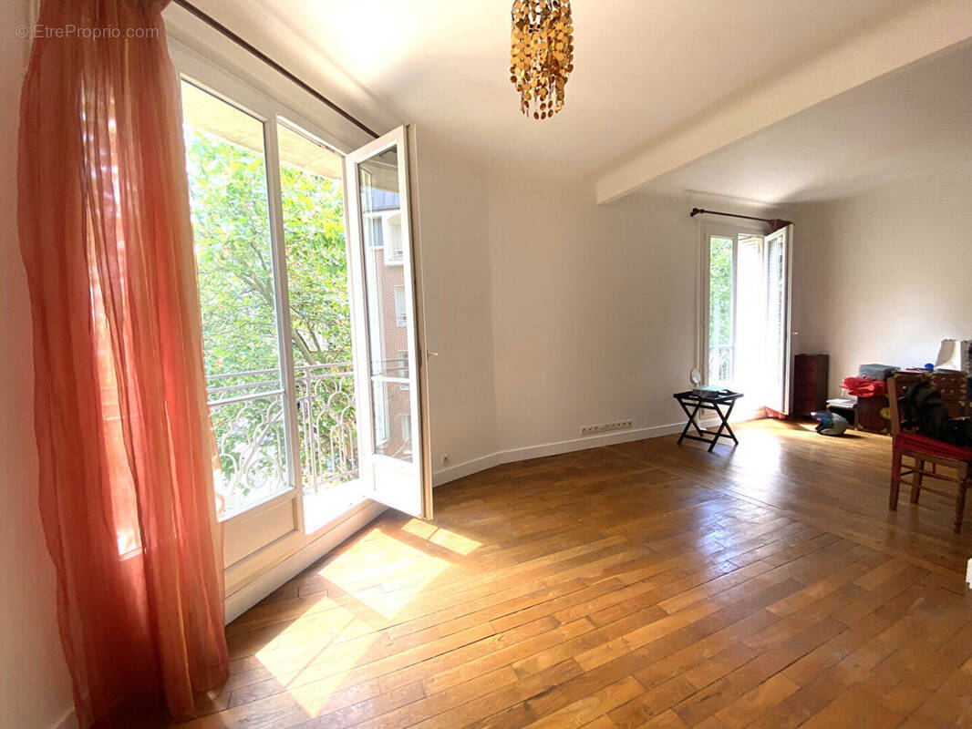 Appartement à CLICHY