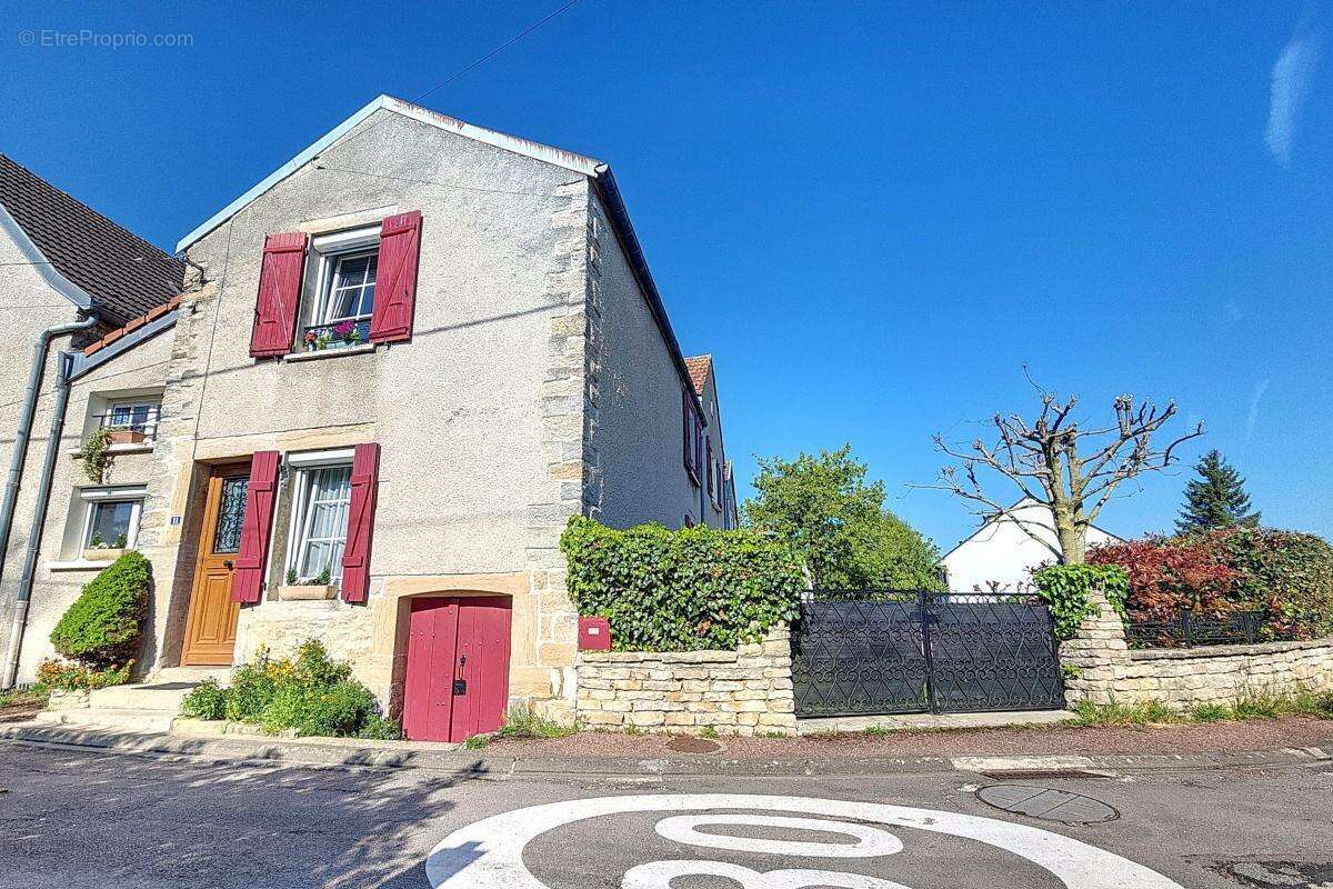 Maison à PERRIGNY-LES-DIJON