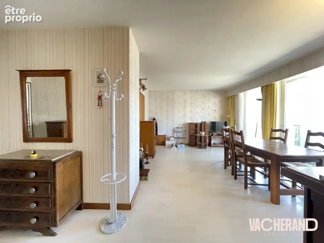 Appartement 4 pièces 85 m² à vendre à Lille (59000) - photo 2