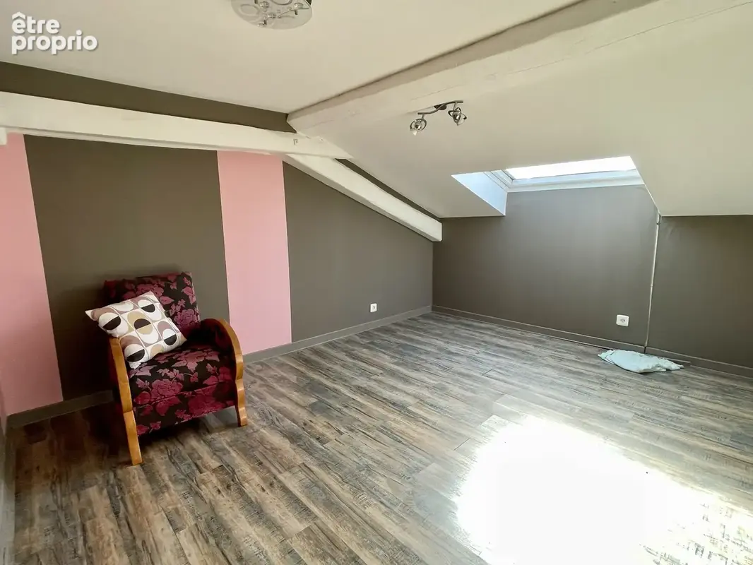 Appartement f6 en duplex dombasles-sur-meurthe - photo 6