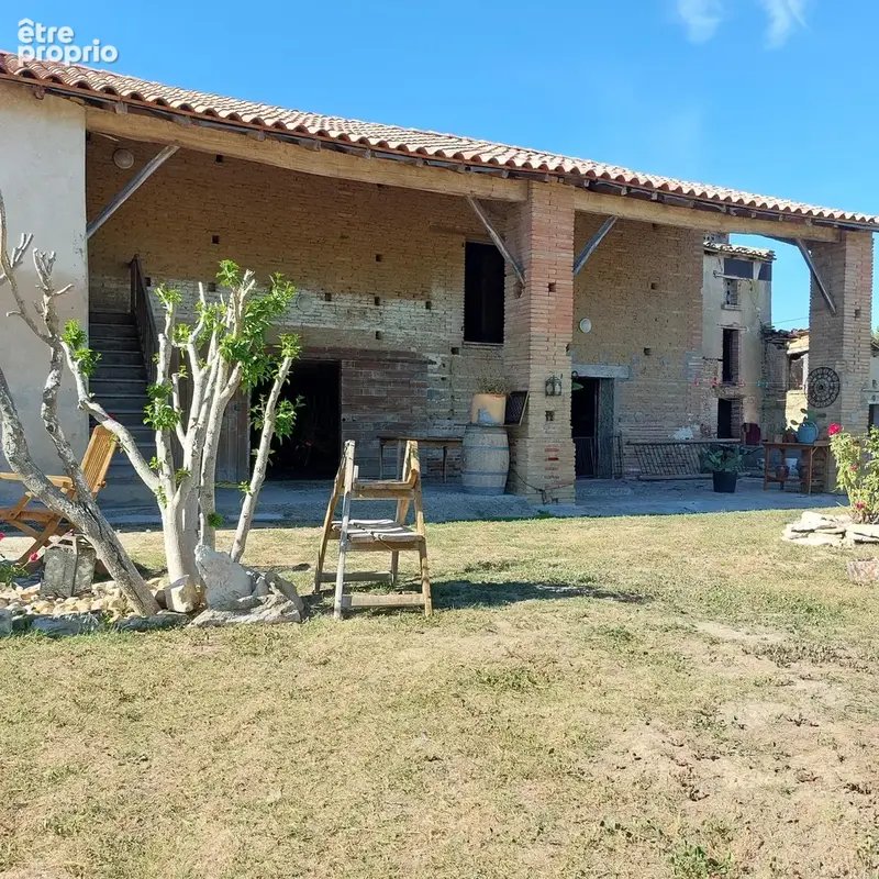 Maison à vendre 5 pièces SAINT ETIENNE DE TULMONT (82) corps de ferme rénové avec dépendance sur environ 20000m² de terrain envi - photo 17