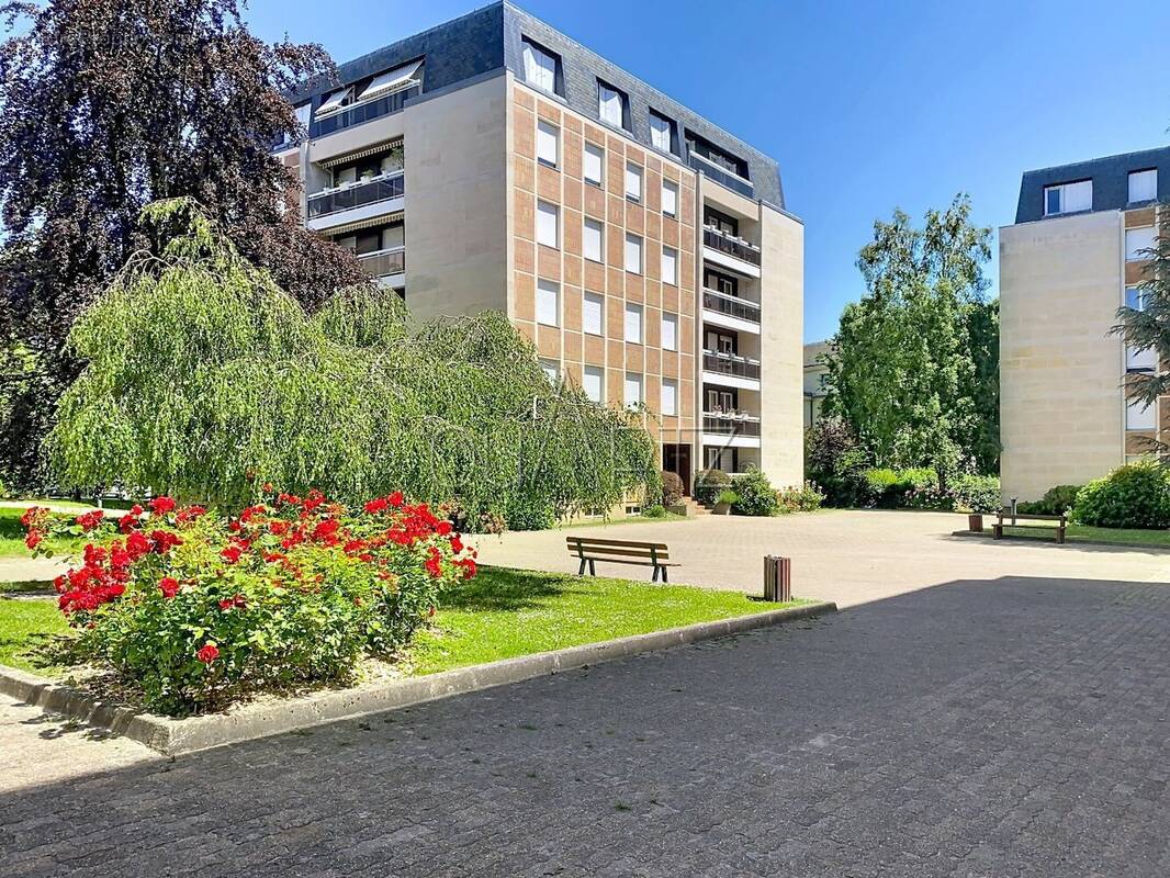 Appartement à VERSAILLES