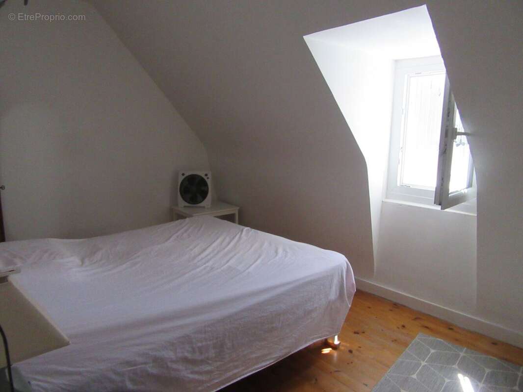 Maison 70 m² à Marcillac-Vallon  - photo 6