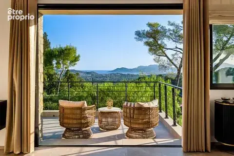 Maison à MOUGINS