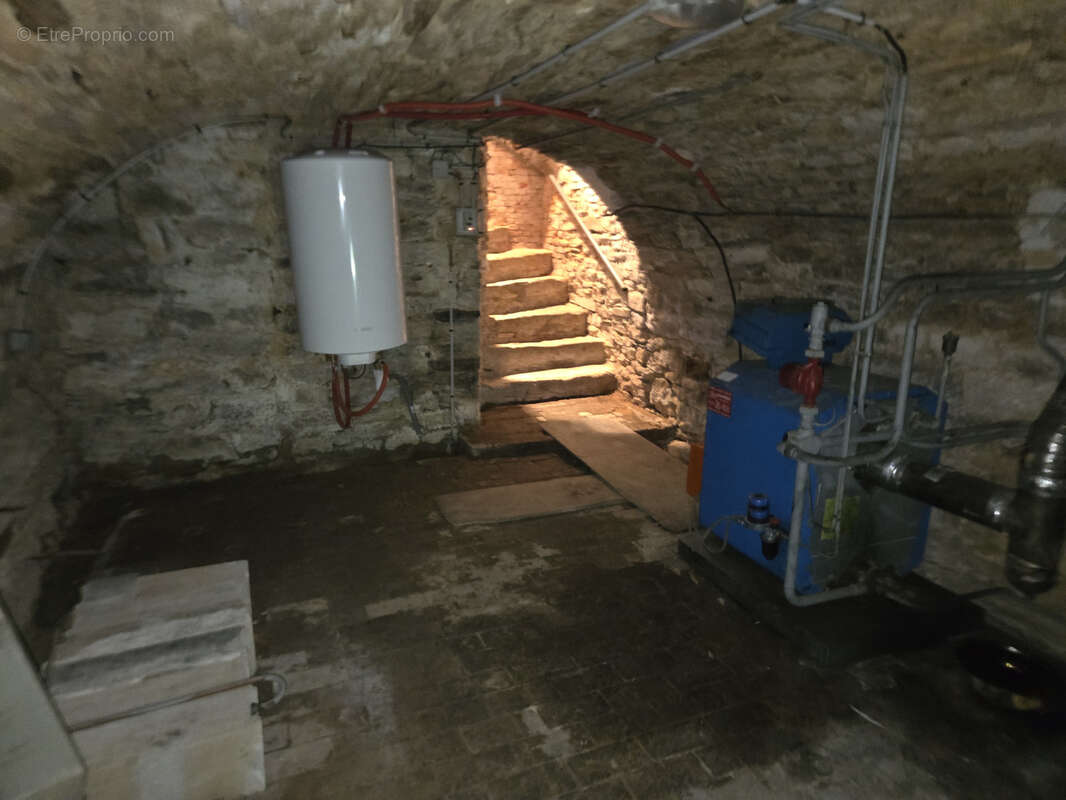 Maison à MAUBERT-FONTAINE