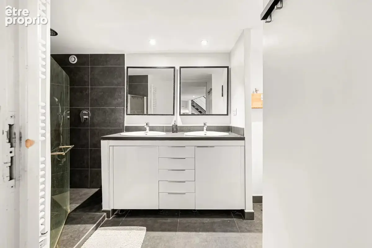 Vieux Nice - Appartement 2 pièces - photo 17
