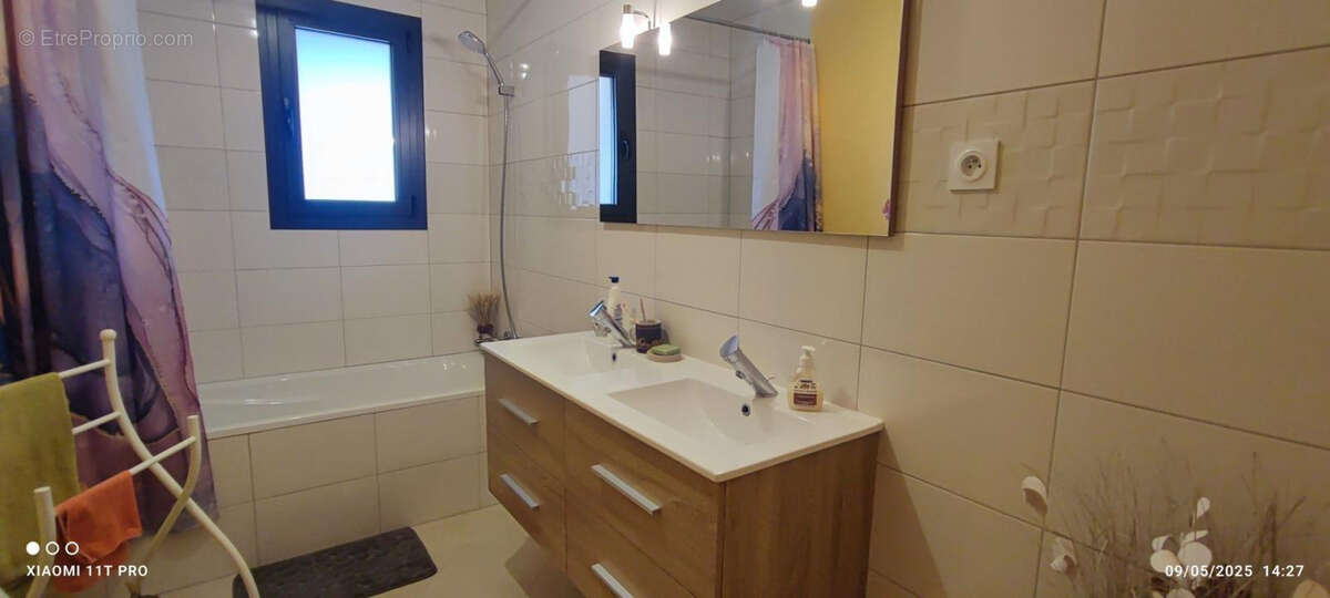 Maison à SAINT-JULIEN-SUR-VEYLE