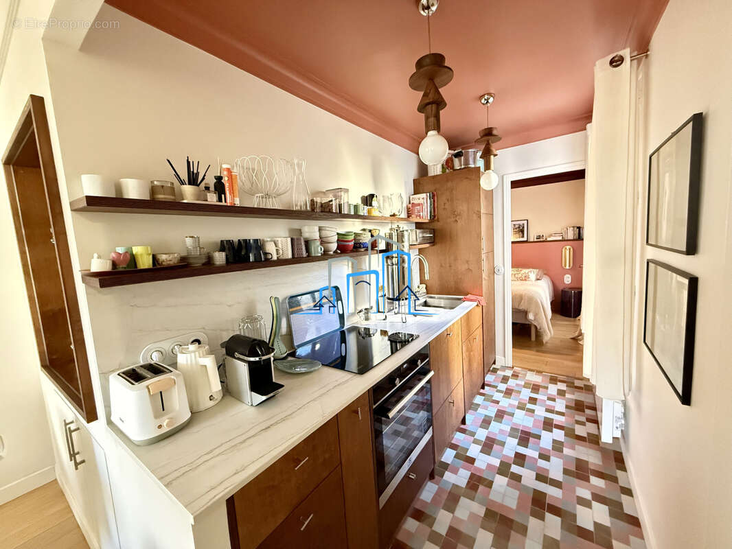 Appartement à PARIS-11E