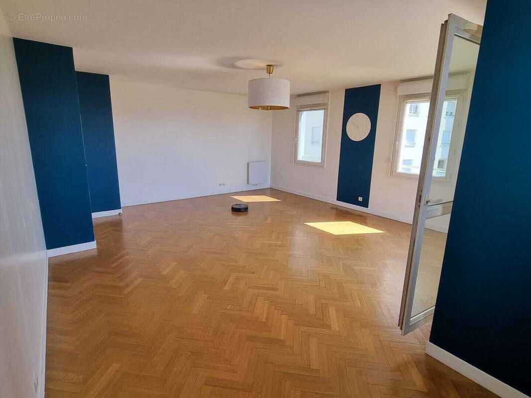 Appartement à ISSY-LES-MOULINEAUX