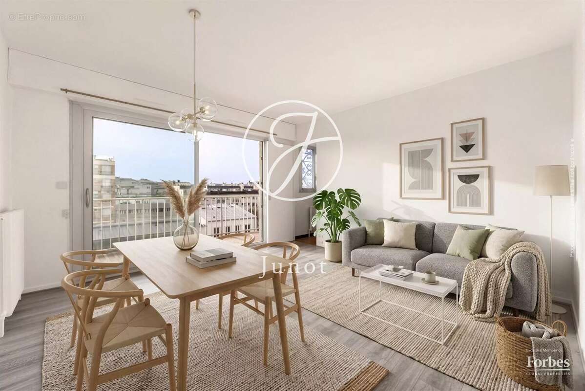 Appartement à PARIS-18E