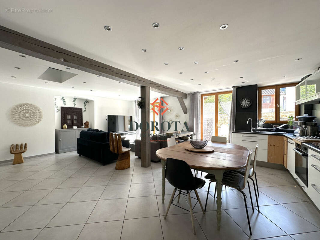 Maison à TENCIN