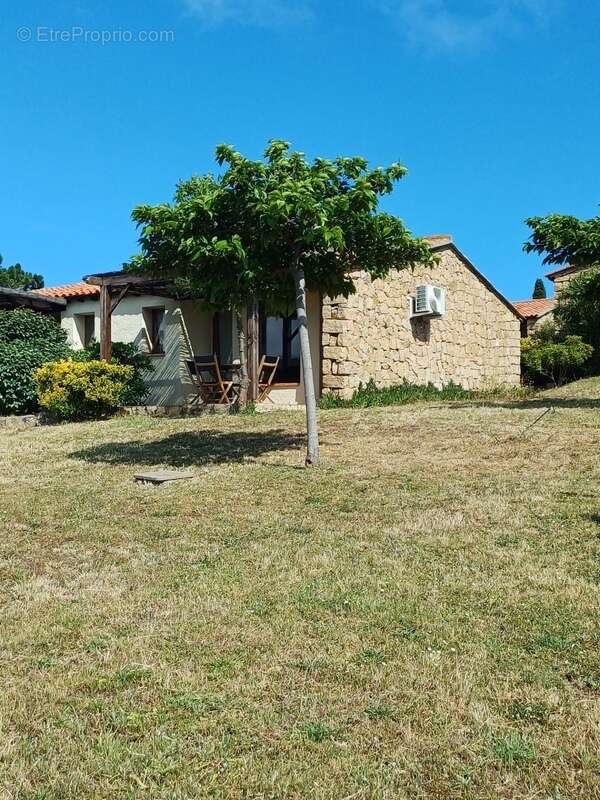 Exclusivité - T2 rénové, vue panoramique mer, montagne, en Corse du Sud (20) - photo 22