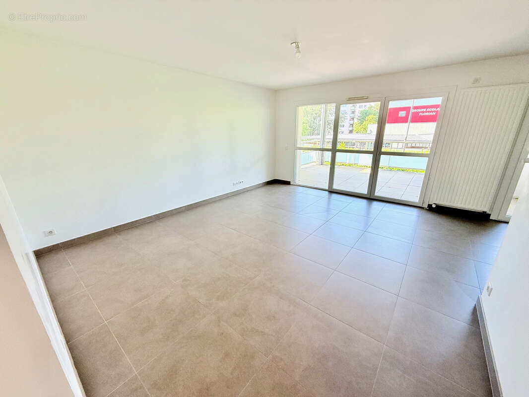 Appartement à FERNEY-VOLTAIRE