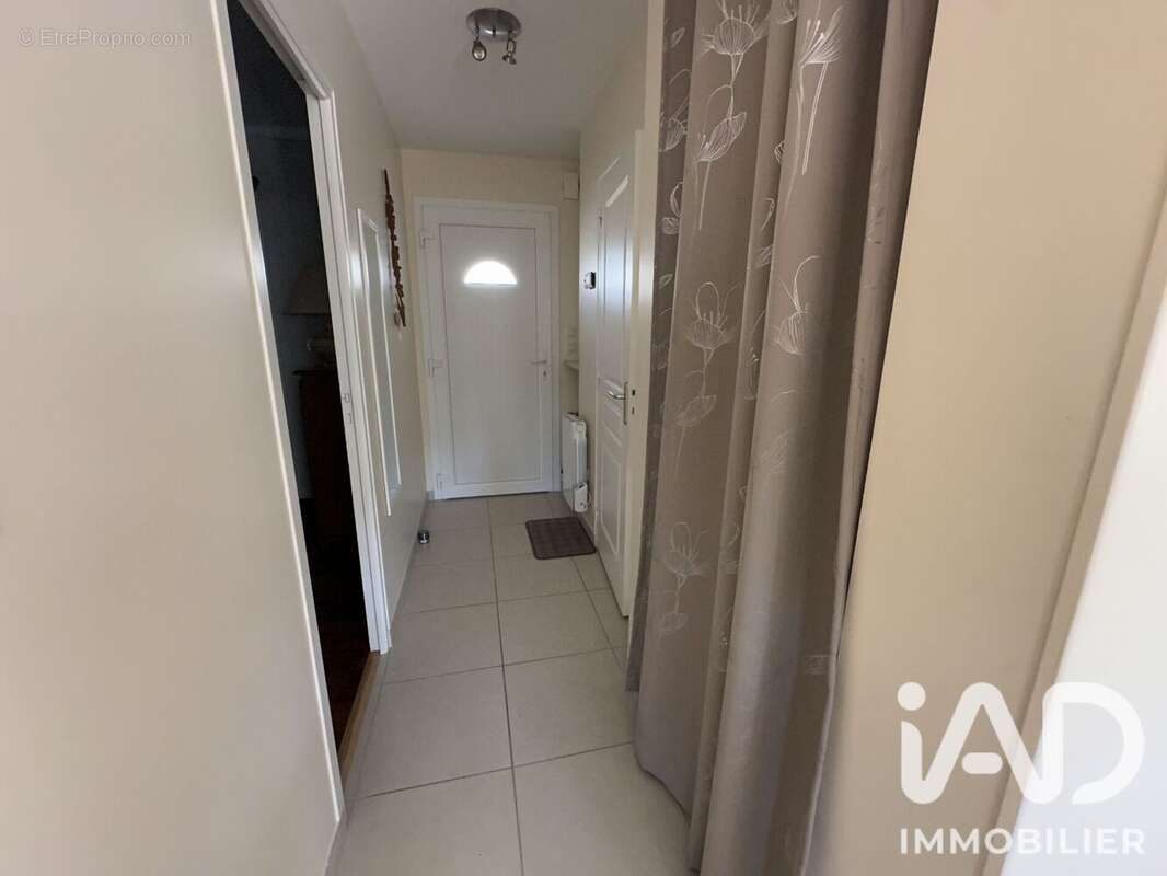 Appartement 68 m² à Granville  - photo 7