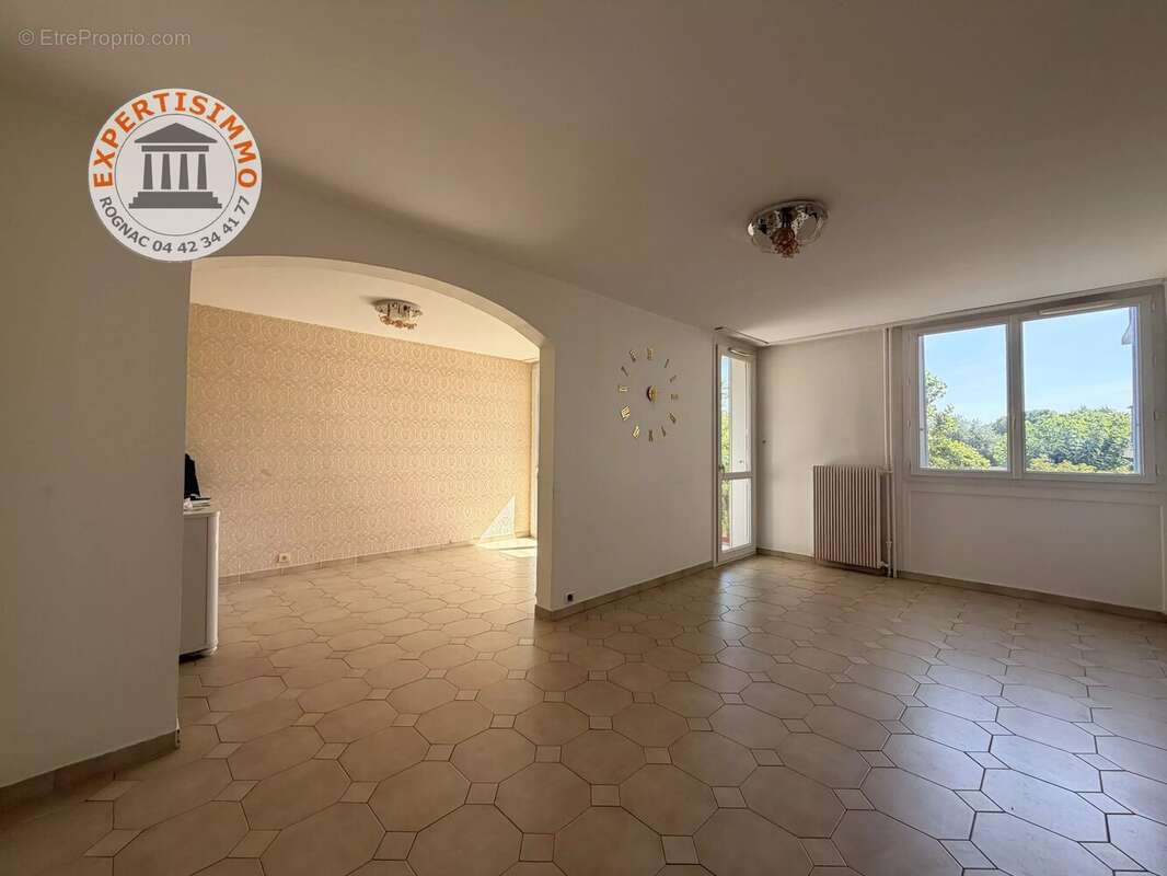 Appartement à MARIGNANE