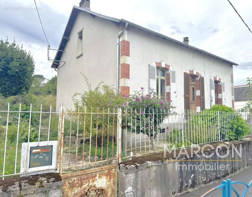 Maison à GUERET