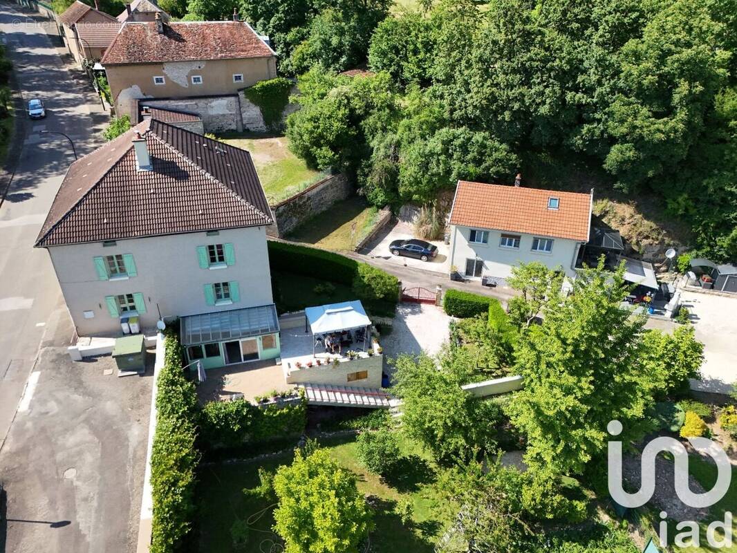 Photo 1 - Maison à MONTBOZON