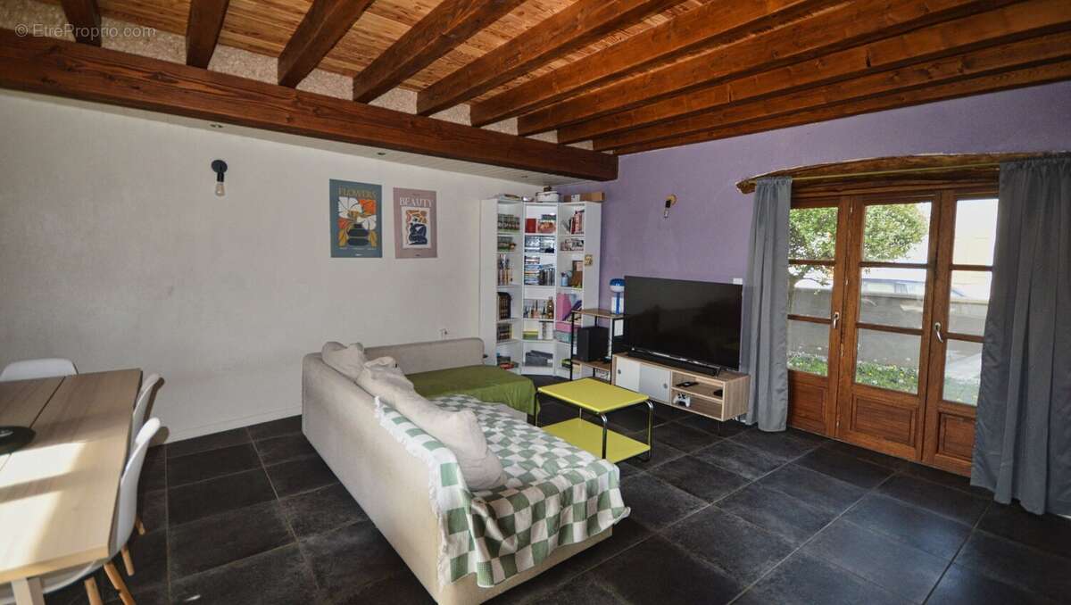 Maison à SAINT-GERMAIN-DES-FOSSES