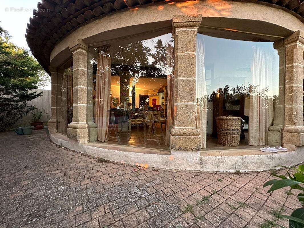 Maison à ENSUES-LA-REDONNE