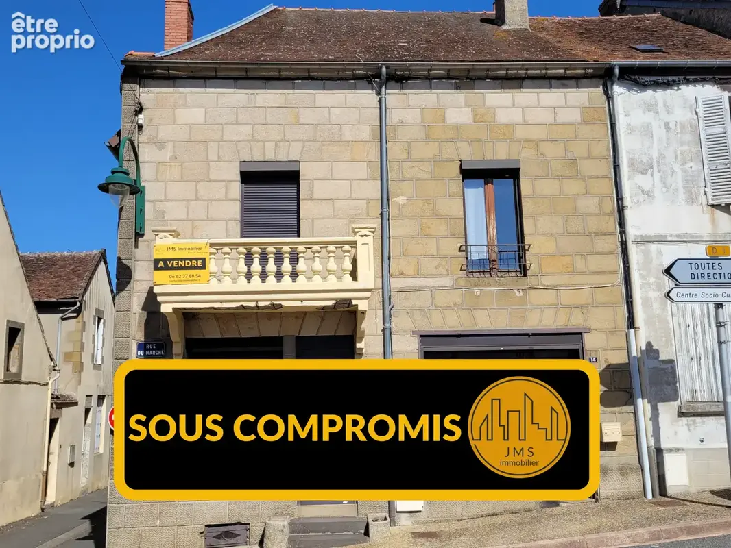 Maison à LE MONTET