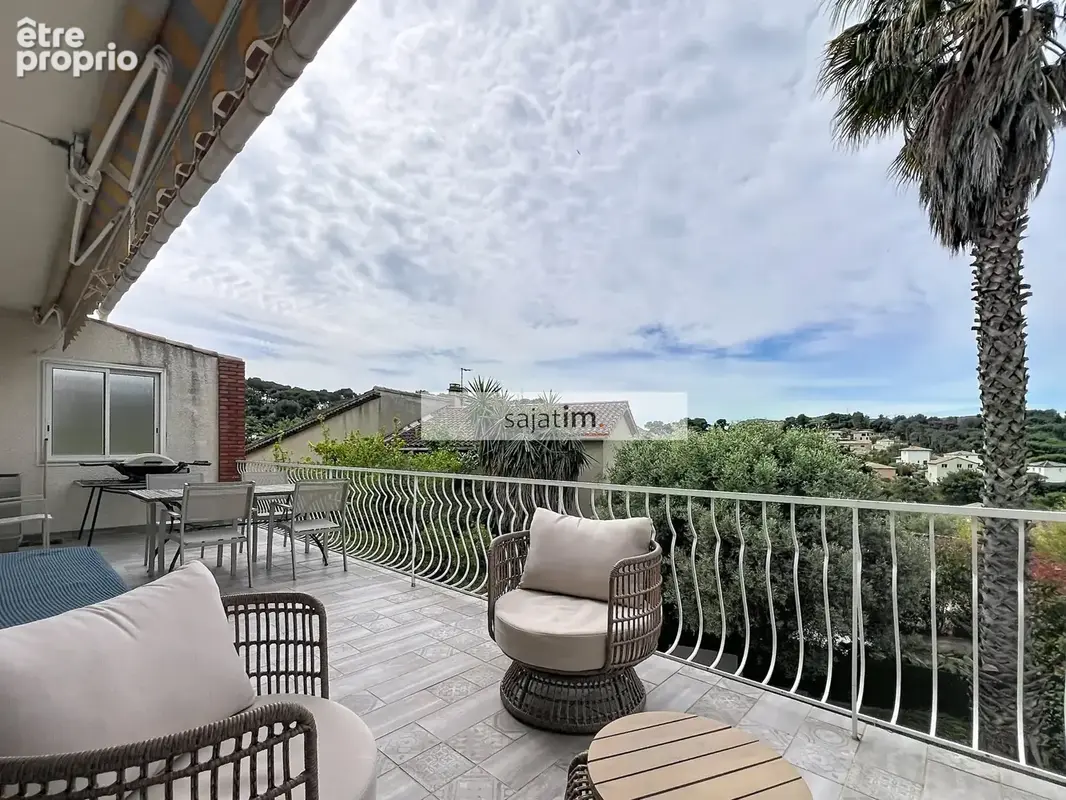 Maison 138 m² à La Seyne-Sur-Mer  - photo 2