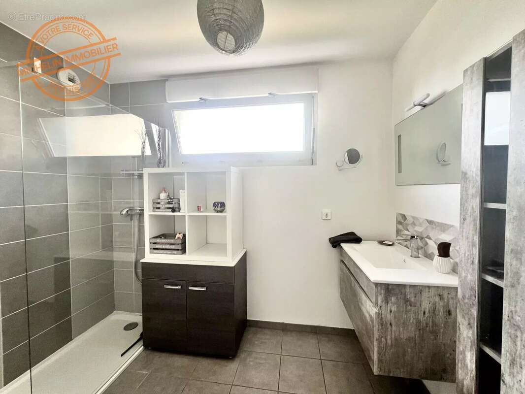 Appartement à SAINT-PRIEST