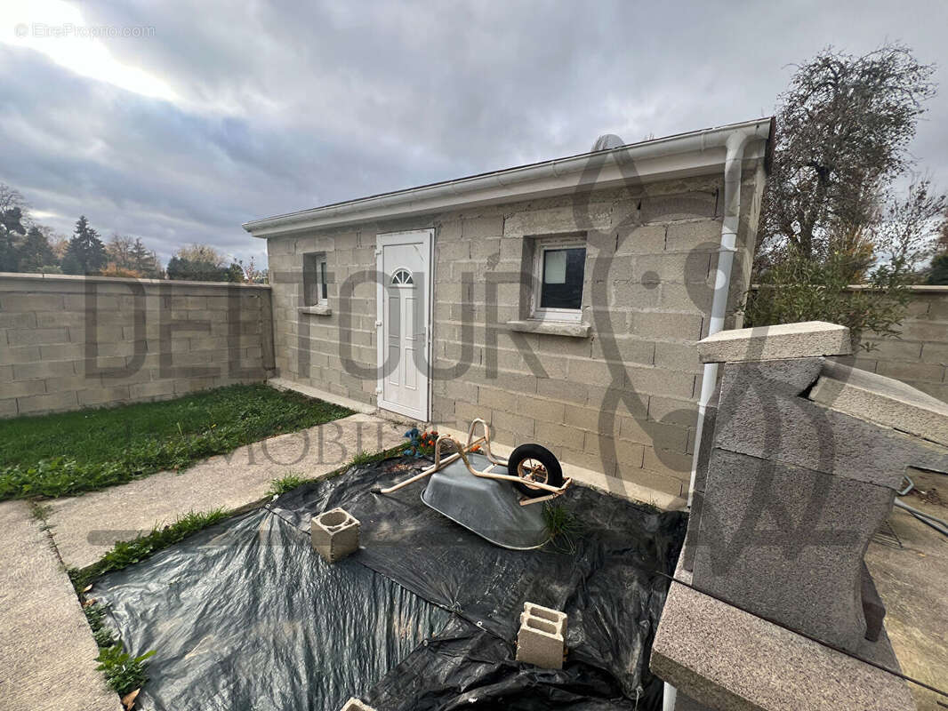 Maison a chevru - photo 13